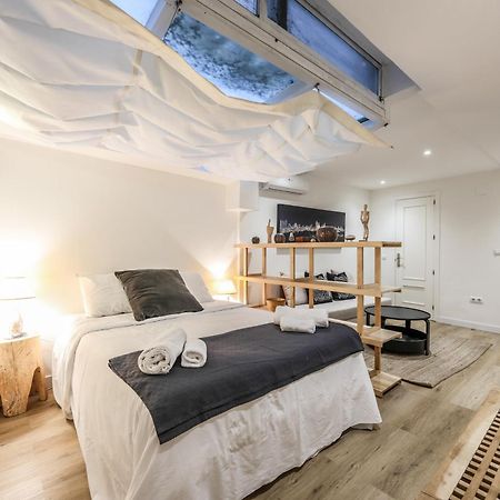Top Gran Via Houses Мадрид Экстерьер фото